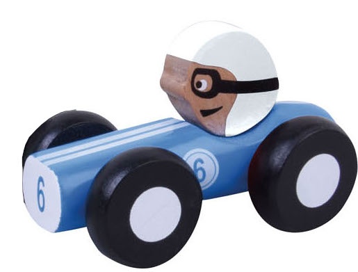 wooden racing car 9 cm blue