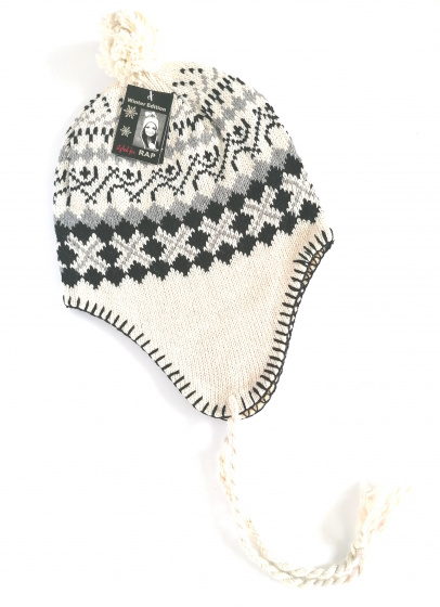 Woolly hat shop Clearance