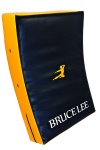 Bruce Lee stoot- en trapkussen Signature 62 cm zwart/geel Bruce Lee stoot- en trapkussen Signature 62 cm zwart/geel